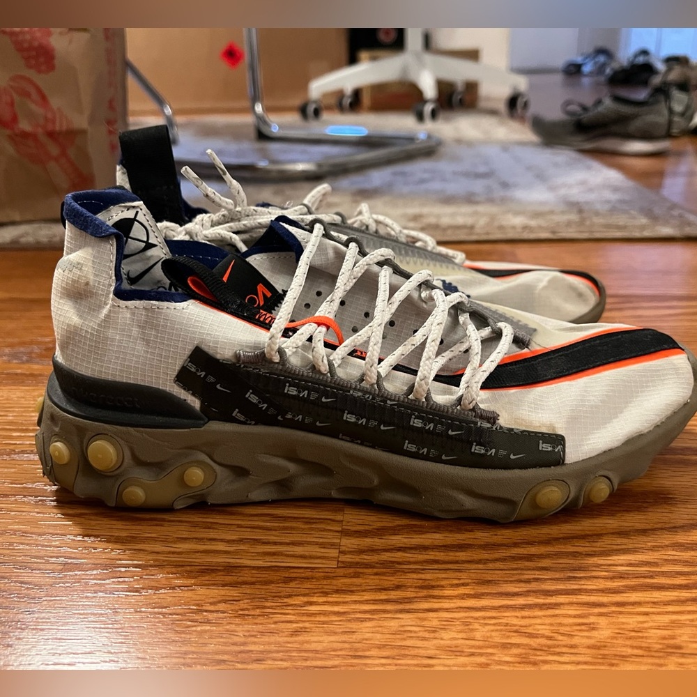 Nike ISPA Sneakers